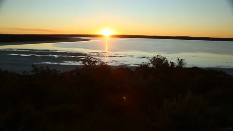 Pink Lake, Esperance at sunset 스톡 동영상 101210476