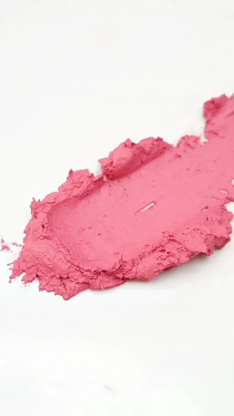Pink Lipstick Swatch on White Background, Makeup Product Photography, Cosmetic  Vidéo 334101807