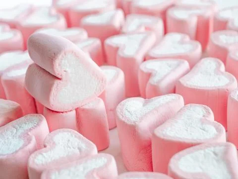 Pink marshmallow close up background, Many hearts marshmallows closeup, Sweets Foto stock