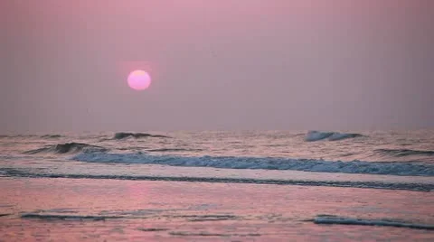 Pink ocean sunrise Stock-Footage 12390538