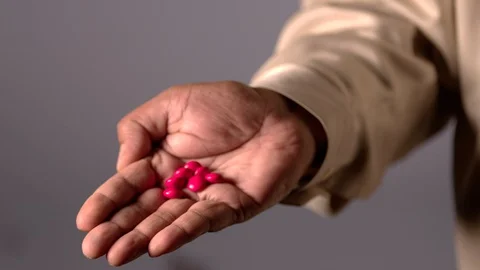 Pink Pills In Hand Video stock 123314927