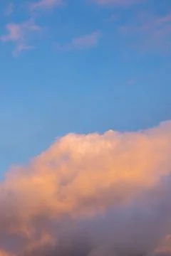 Pink Sunset Clouds in Blue Sky 스톡 사진