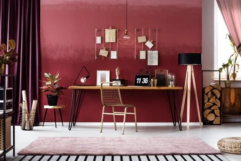 Pink workspace interior Stock-Fotos