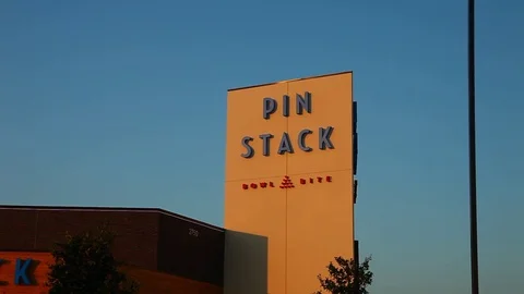 Pinstack in Las Colinas. Stockbeeldmateriaal 77752862