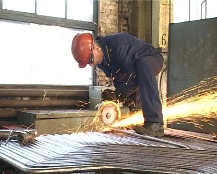 Pipe grinding Stock-Footage 607985