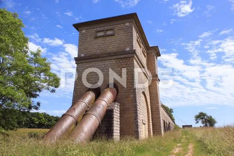 Pipeline Stock Photos