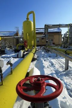 Pipelines in a compression station Foto stock