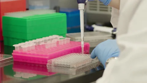 Pipette1 Stock Footage 161257152