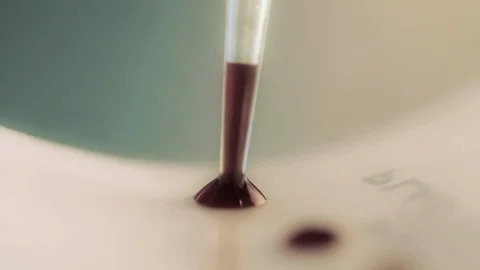 Pipetting blood 스톡 동영상 88794170