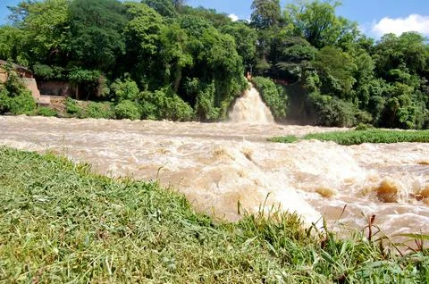 Piracicaba River with the mill in the background Stock-Fotos