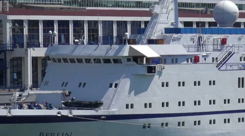 Piraeus Port Authority Building Stockbeeldmateriaal 59456292