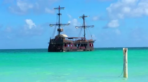 Pirate ship floating just outside Bavaro beach in Punta cana Stock Footage 60606438