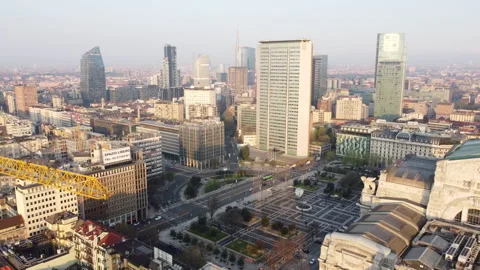 Pirellone Milan 動画素材 240416571