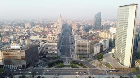 Pirellone Milan 動画素材 240416657