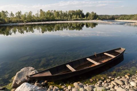 Pirogue on a river Stock-Fotos