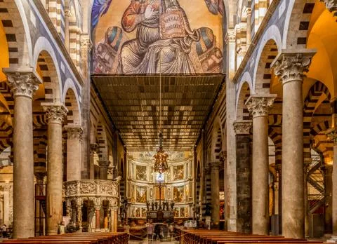 Pisa Cathedral Interior Фото
