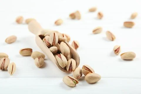 Pistachios close-up on the table Stock-Fotos