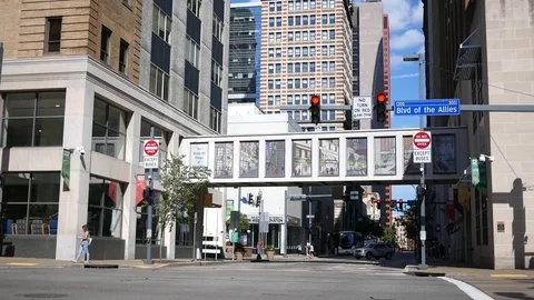 PITTSBURGH - Circa October, 2017 - A daytime establishing shot of downtown Pitts Video stock 80866468