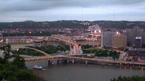 Pittsburgh Skyline at Dusk Stock Footage 50999804