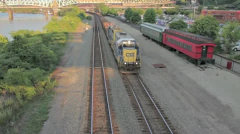 Pittsburgh Trian under bridge Video stock 8989830