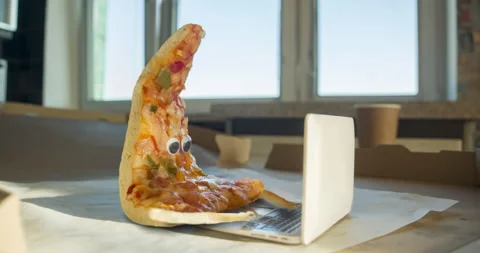 Pizza animated character with eyes using laptop, notebook. Fast food laptop Video stock 234150406