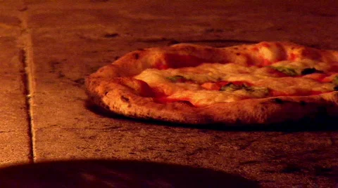 Pizza Baking  Stockbeeldmateriaal 311332