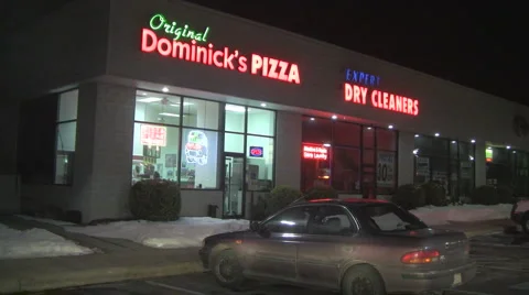 Pizza delivery Stock Footage 1038471