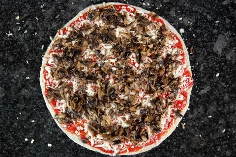 Pizza ready for baking Foto stock