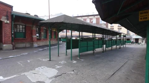 Plac Nowy (New Square), center of Kazimierz. 3886 Stock Footage 144249232