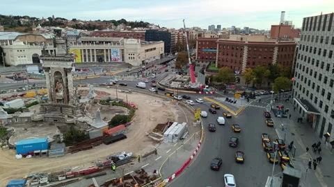 Plaça D'Espanya during construction work in Barcelona Video stock 328641421