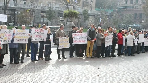 Placard, meeting devoted to buildings construction in progress, Kiev, Ukraine. Видео 71122624