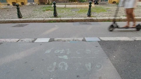 Place d'Albertas in 4k Stock Footage 98704253