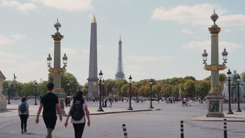 Place de la Concorde Obelisk and Eiffel Tower view in Paris, 4K Видео 344981084