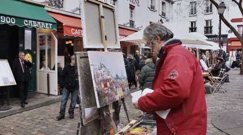 PlaceDuTertre5 with audio at 25fps Stock-Footage 43711074