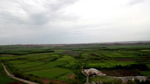 Plain and Clouds Vídeo Stock 39983821