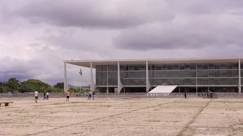 The Planalto palace in the square of the three powers in Brasilia's city. Stock Footage 166398733