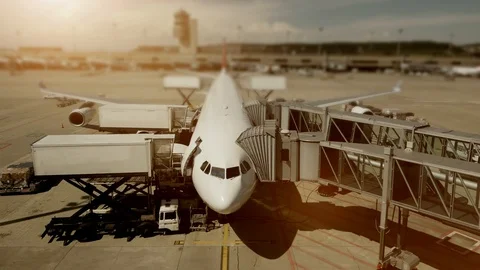 Plane Aircraft Preparing for Global Flight at International Airport 스톡 동영상 98558123