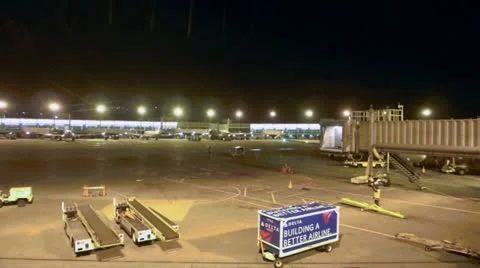 Plane Arriving at Gate at Night Video stock 22157564