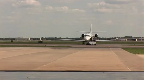 Plane being towed Stock Footage 8652310
