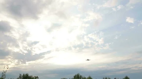 Plane comes in to land close to the ground Stock Footage 68010474