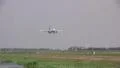 plane comes in for landing, tripod shot HD Footage
