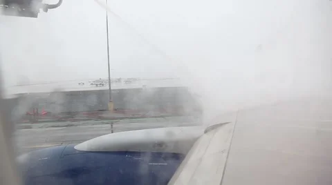 Plane deicing Video stock 50519981