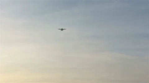 Plane flies over a beach 스톡 동영상 38422656