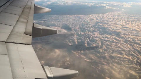 The plane flies over Mongolia 스톡 동영상 98653058