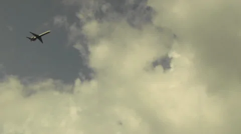 Plane flies overhead Stock Footage 23820392
