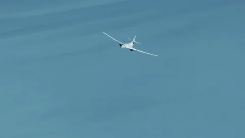 The plane is flying towards you Stock Footage 124416018