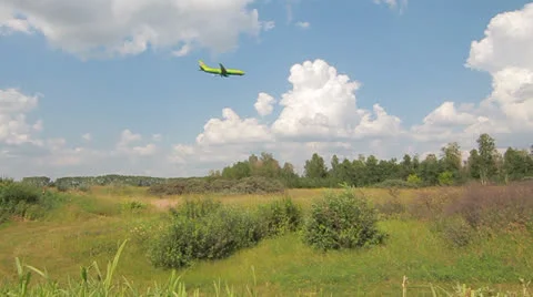 Plane is landing Stock-Footage 25710810