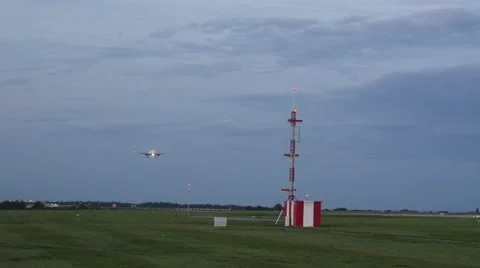 Plane Landing Stock Footage 41063260