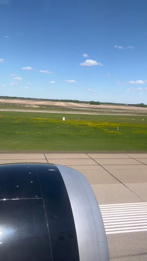 Plane landing 動画素材 198027996