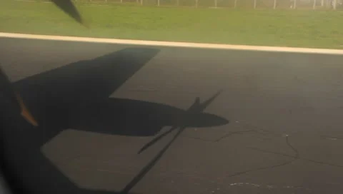 Plane landing (inside the plane view) Vidéo 8656226